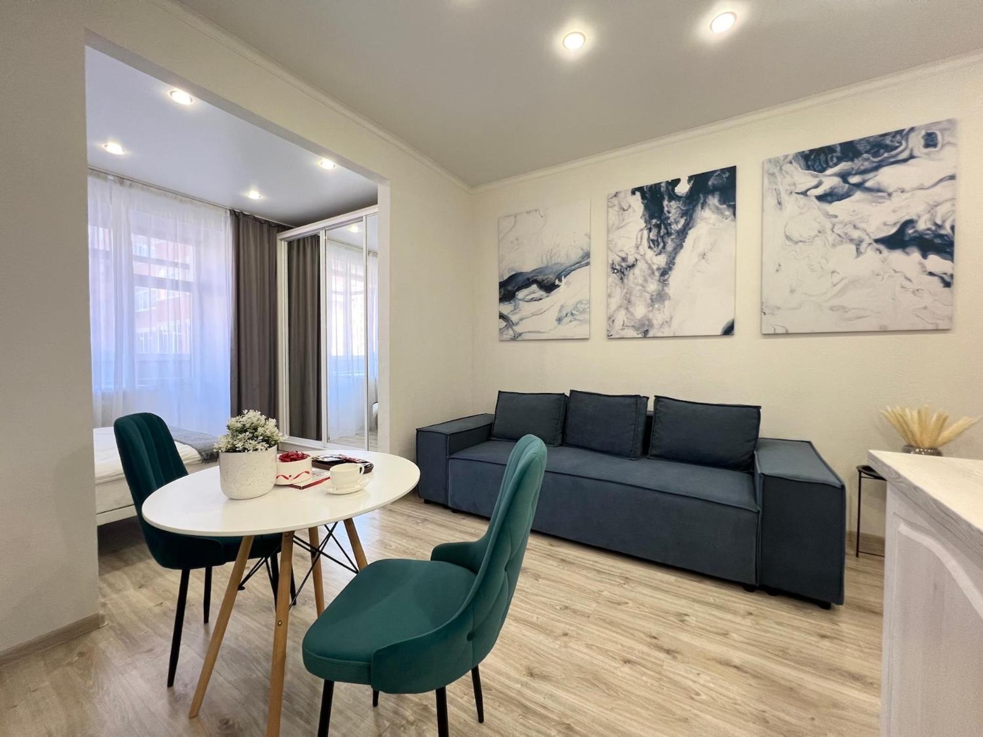 Uutnaya Quartira V Novom Dome Apartment Pavlodar Ngoại thất bức ảnh